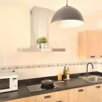 La Casita Verde. Metro Cerca Del Casco Viejo 아파트