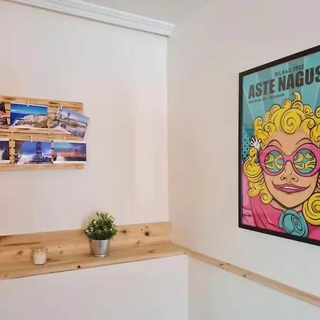 La Casita Verde. Metro Cerca Del Casco Viejo 毕尔巴鄂
