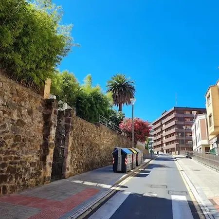 Apartamento La Casita Verde. Metro Cerca Del Casco Viejo