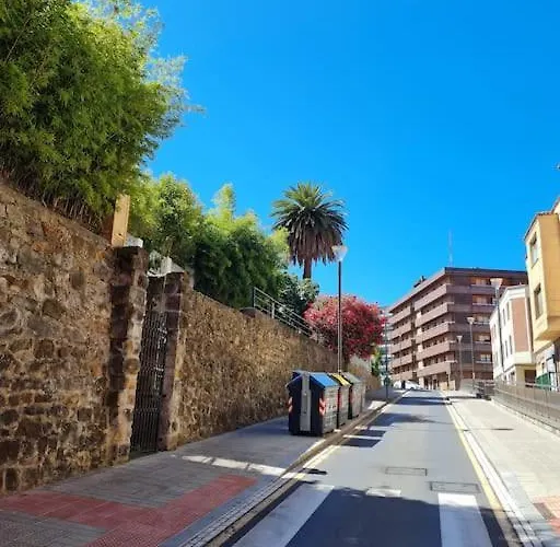 Apartamento La Casita Verde. Metro Cerca Del Casco Viejo