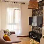 La Casita Verde. Metro Cerca Del Casco Viejo Lejlighed *