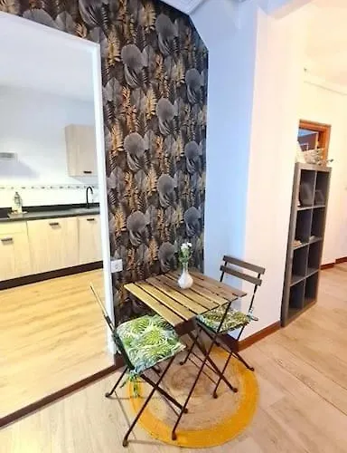 Apartment La Casita Verde. Metro Cerca Del Casco Viejo *